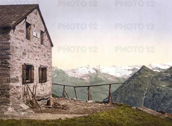 Alte Prager Hütte, at 2489 m above sea level southeast of the Großvenediger in East Tyrol in