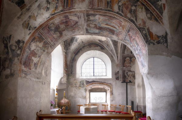 Interior, Romanesque frescoes, Old Parish Church of the Assumption of the Virgin Mary, Scena, South