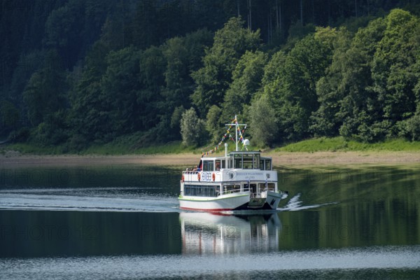 The Hennesee, Hennetalsperre in the Sauerland, excursion boat, lake tour, MS Hennesee,