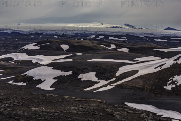 Volcanic landscape, lava, mountainous, snowfields, glaciers behind, cloudy, highlands, Laki,