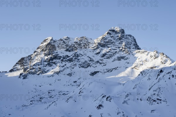 Mountain peak Piz Kesch, Albula Alps, Rhaetian Alps, Grisons, Eastern Switzerland, Switzerland,
