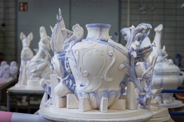 Meissen is the oldest porcelain manufactory in Europe and has stood for unique craftsmanship since