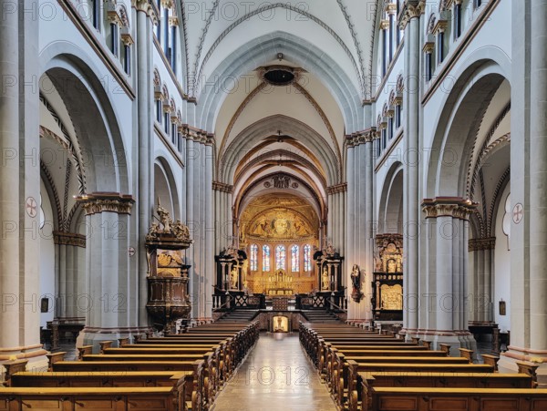 Interior view of Bonn Minster, nave with view of the eastern apse, Bonn, North Rhine-Westphalia,