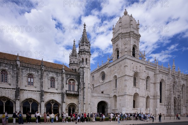 Visitors, tourists in queue, waiting for admission, Hieronymite monastery Mosteiro dos Jerónimos,