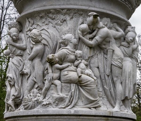 Detail photo, figures and sculptures at the base of the Queen Louise Monument, in the Großer