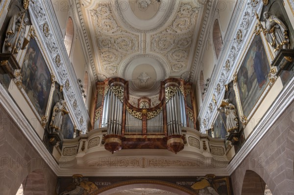 Organ loft, organ built in 1983, Cathedral of Our Lady, Villingen-Schwenningen, Baden-Württemberg,