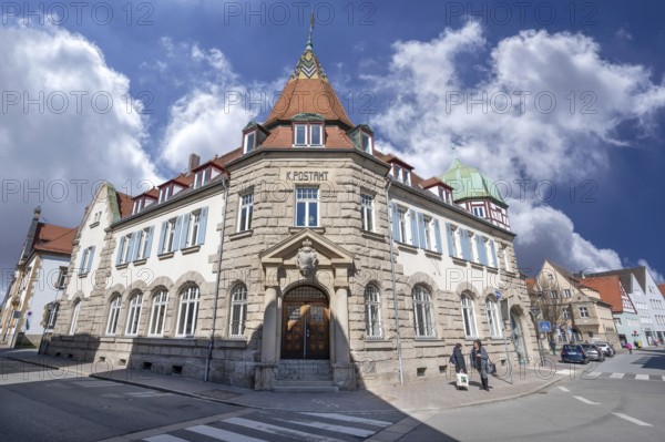 Former post office, built in 1906, today public library and residential building, Friedrich-Ebert-