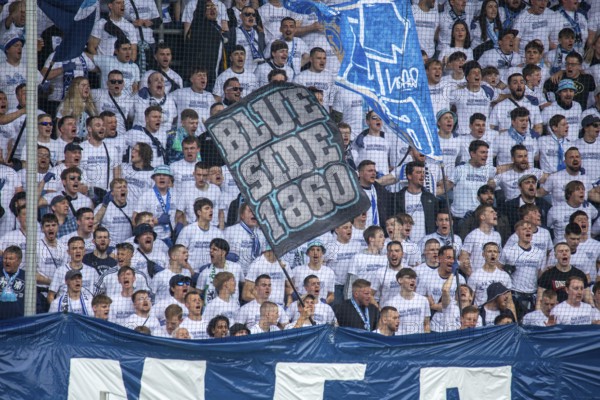 Football 3rd division, 2024/25 season, matchday 33: Waldhof Mannheim v 1860 Munich***About 3000