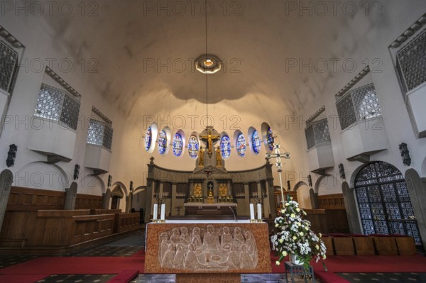 Chancel of St Otto's Church, built from 1912 to 1914 in Art Nouveau style, Siechenstraße 61,