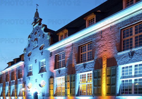 Kevelaer in the light, light installation Priseterhaus in the evening, Kevelaer, Lower Rhine, North