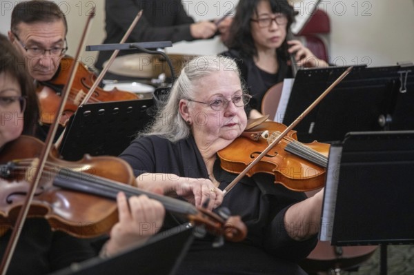 Livonia, Michigan - The Livonia Symphony Ensemble played a free concert at Laurel Park Place, a