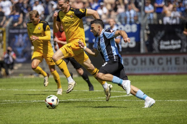 Football 3rd division, 2024/25 season, matchday 37: Waldhof Mannheim v Dynamo Dresden***Dynamic