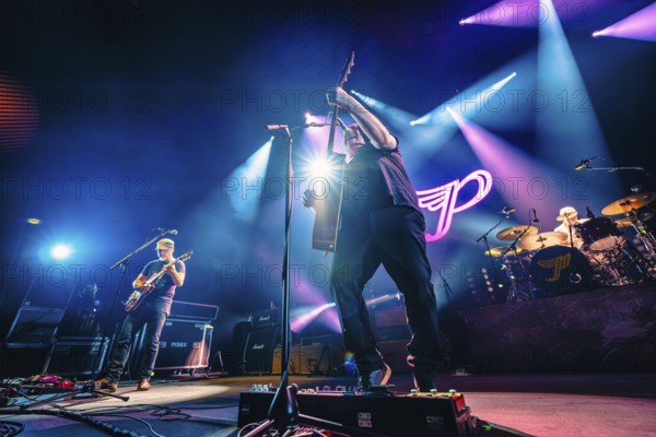 Black Francis, singer and guitarist of the Pixies live on The Night The Zombies Came - 2025