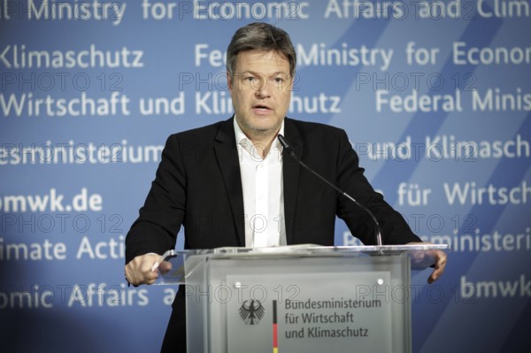 Robert Habeck, Federal Minister for Economic Affairs and Climate Protection and Vice Chancellor, in