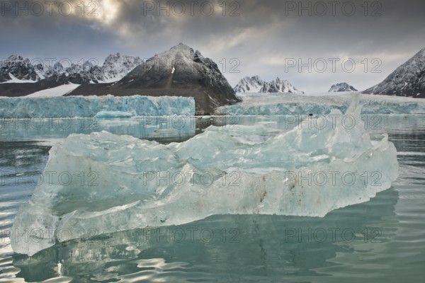 Remains of an iceberg and glacier break-off edge, Monacobreen, Liefdefjord, Woodfjord area,