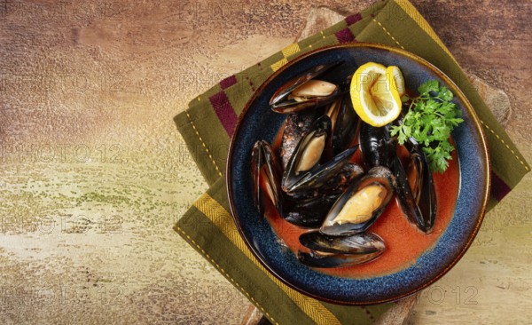 Fra Diavolo mussels, mussels in tomato sauce, Italian dish, on the table, top view, homemade, no