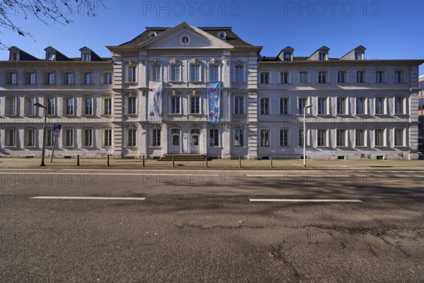 Comeniushaus, architect Friedrich Joachim Stengel, Baroque architectural style, Hochschule der