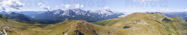 Alpine panorama, Carnic High Trail, view from the Carnic main ridge to the Sesto Dolomites, Carnic