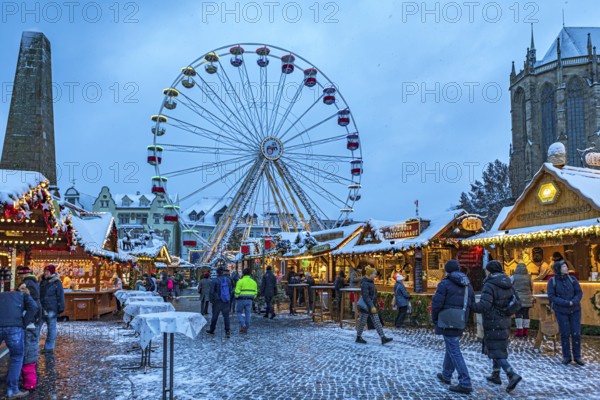 Christmas market on the cathedral square in Erfurt, Thuringia, Germany, Europe