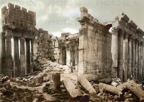 Der Jupitertempel, Baalbek, Heiliges Land, Libanon, ca. 1890, Historic, digitally restored