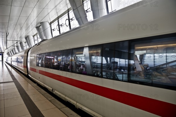 Intercity-Express ICE on the platform at the long-distance railway station, airport, Frankfurt am
