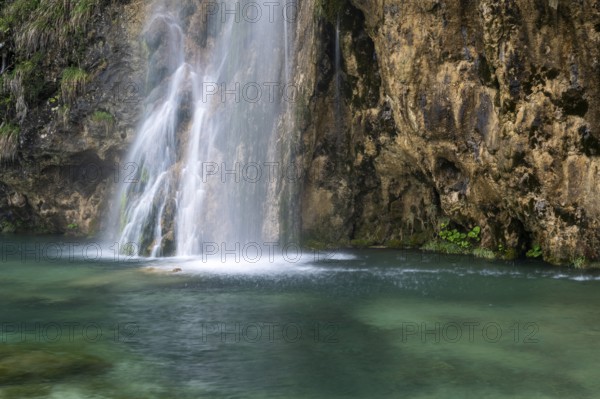 Waterfall, Plitvice Lakes National Park, Plitvicka Jezera, Lika-Senj, Croatia, Europe