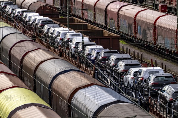 The Hagen-Vorhalle marshalling yard, one of the 9 largest in Germany, is located on the