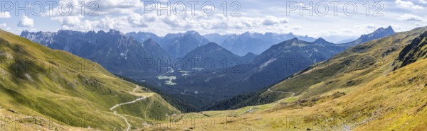 Alpine panorama, view from the Carnic main ridge to the Sesto Dolomites, Carnic Alps, Carinthia,