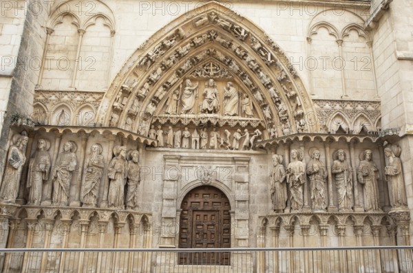 Portal of the Cathedral of Santa Maria of Burgos, historic centre, province of Burgos, Castile and
