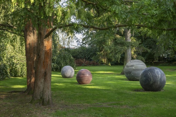 Sculpture Pars pro Toto, stone balls by Alicja Kwade, Sculpture Park, Louisiana Museum of Modern