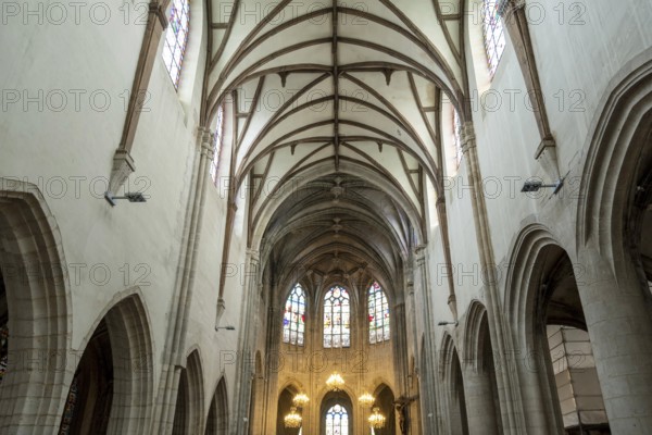 Nemours. Interior of Saint-Jean-Baptiste church. Seine-et Marne department. Ile-de-France. France.
