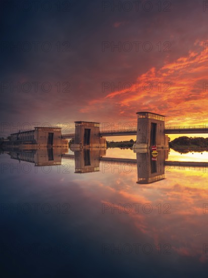 View of the Langwedel hydroelectric power station at sunset, Langwedel, Verden, Lower Saxony,
