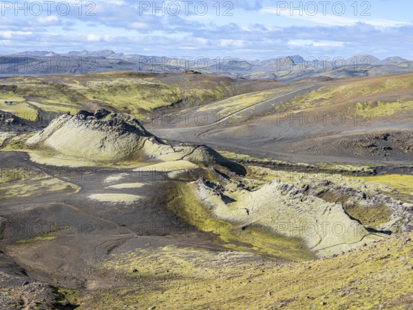 Moss-covered Laki crater or Lakagígar, series of craters, interior highlands of Iceland, Suðurland,