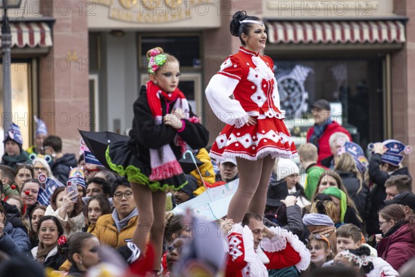 The Frankfurt carnival parade will pass through the Römerberg in Frankfurt am Main on 11 February