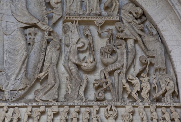Autun, Cathedral St-Lazare, portal of the Last Judgement around 1135 by Master Gislebertus,