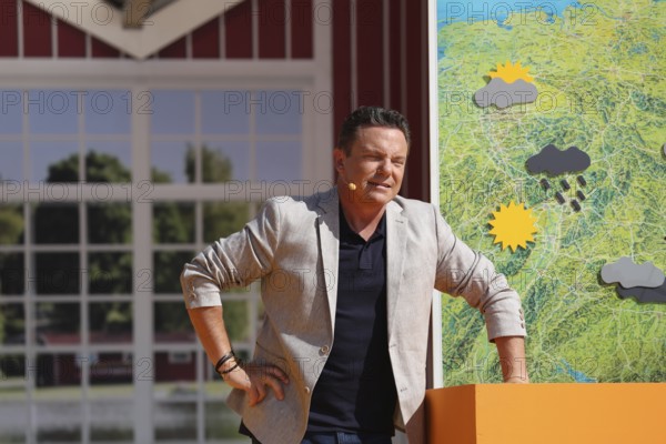 Stefan Mross (singer / presenter / entertainer) on the ARD TV programme Immer wieder sonntags,