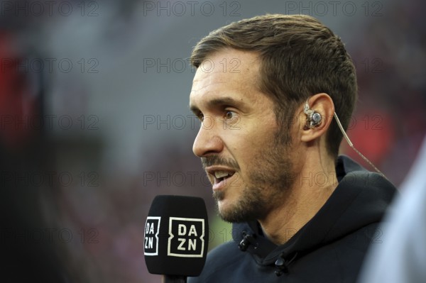 Head coach / Coach Julian Schuster (SC Freiburg) at the match of the 1st FBL: 24-25: 1st FBL: