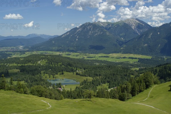 View of Wildensee, Estergebirge and Karwendel Mountains, Kranzberg, Mittenwald, Karwendel, hiking,