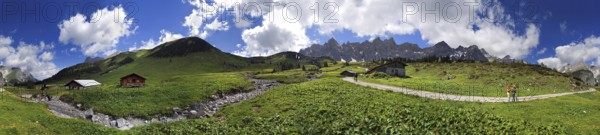 360° Panorama at the Ladizalm in the Karwendel, Tyrol, Austria 360 ° Panoramic view at the Ladizalm