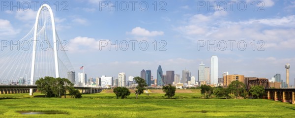 Dallas skyline at the Trinity River and Margaret Hunt Hill Bridge Panorama in Texas Dallas, USA,