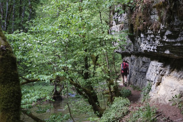 Hiker, hiking trail, Gauchachschlucht, Schluchtensteig, Gauchach, southern Baar, Baden-Württemberg,