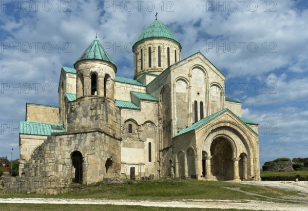 Bagrati Cathedral, Kutaisi Cathedral, former UNESCO World Heritage Site, Kutaisi, Imeretia,