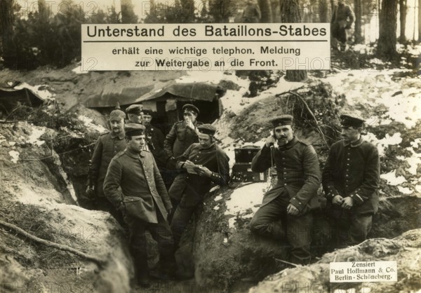 Battalion headquarters receives an important telephone message to be passed on to the front, 1914 -