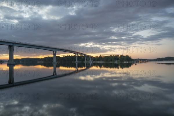 Evening mood, Lövö Bridge, Kasnäsintie, Falkö Fjord, Kasnäs, Hitis archipelago, archipelago south