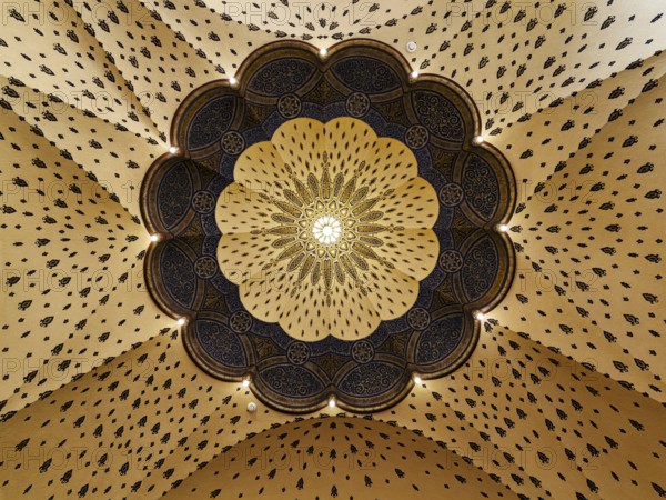 Window in a dome, Art Nouveau, view upwards, interior view, Gellert Bath, Gellert Thermal Bath,