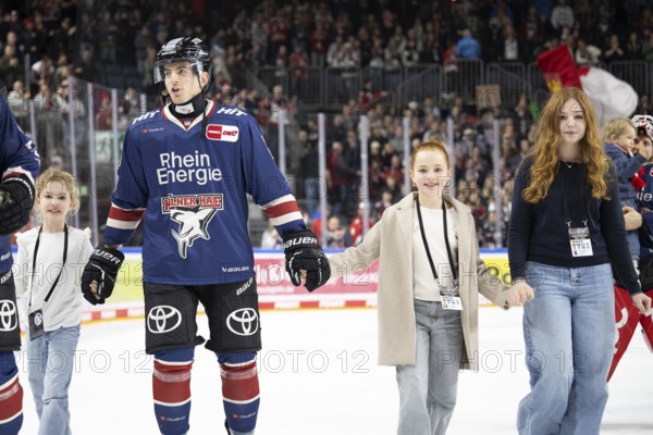 Laura Dick Cologne, LanxessArena, North Rhine-Westphalia, Robin van Calster (Cologne Sharks, #5),