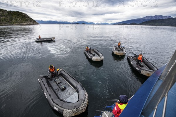 Expedition trip with Zodiacs, Wulaia Bay, Beagle Street, Ushuaia, Tierra del Fuego, Patagonia,