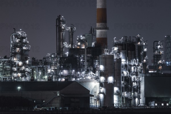 Factory night view of Kawasaki Keihin industrial zone. Shooting Location: Kawasaki City, Kanagawa