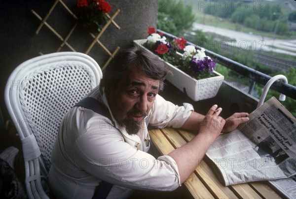Cornelis Vreeswijk. Dutch-born Swedish singer songwriter, poet and actor. Born 8 august 1937 - 12