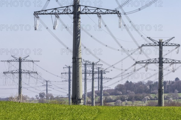 New power line from Birkenfeld to Ötisheim in the Enzkreis district. 14 kilometre long 380 kV line